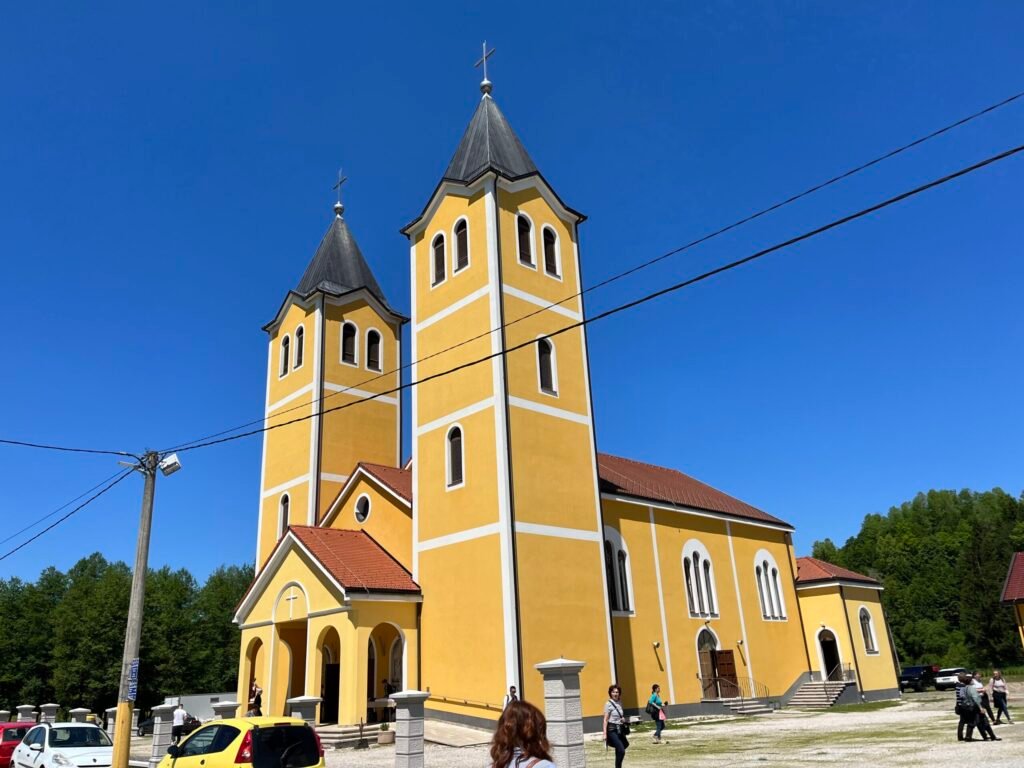 „Crkva u Šurkovcu – mjesto duhovnog hodočašća i ozdravljenja, HODOČAŠĆE U ŠURKOVAC